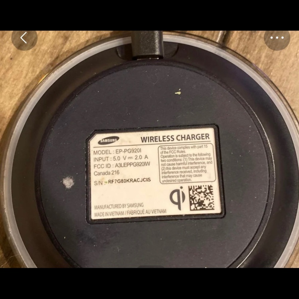 Samsung wireless charger base